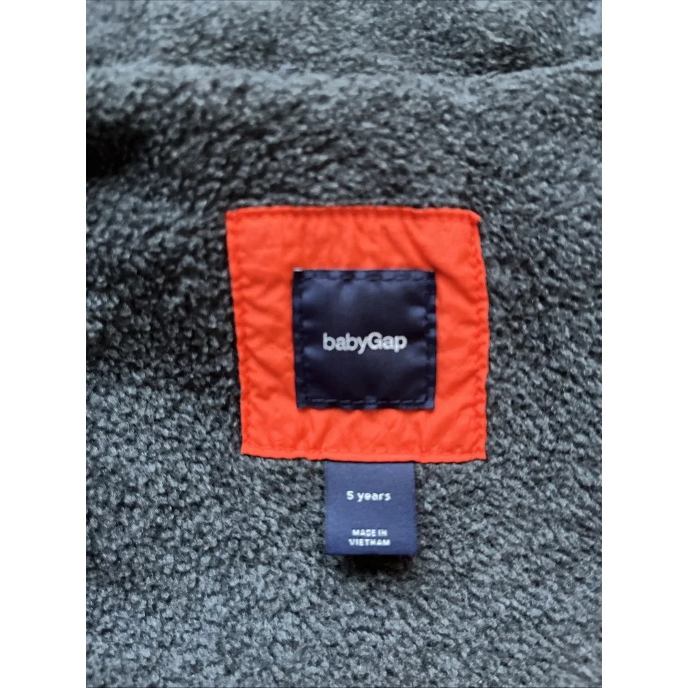 GAP puffer vest